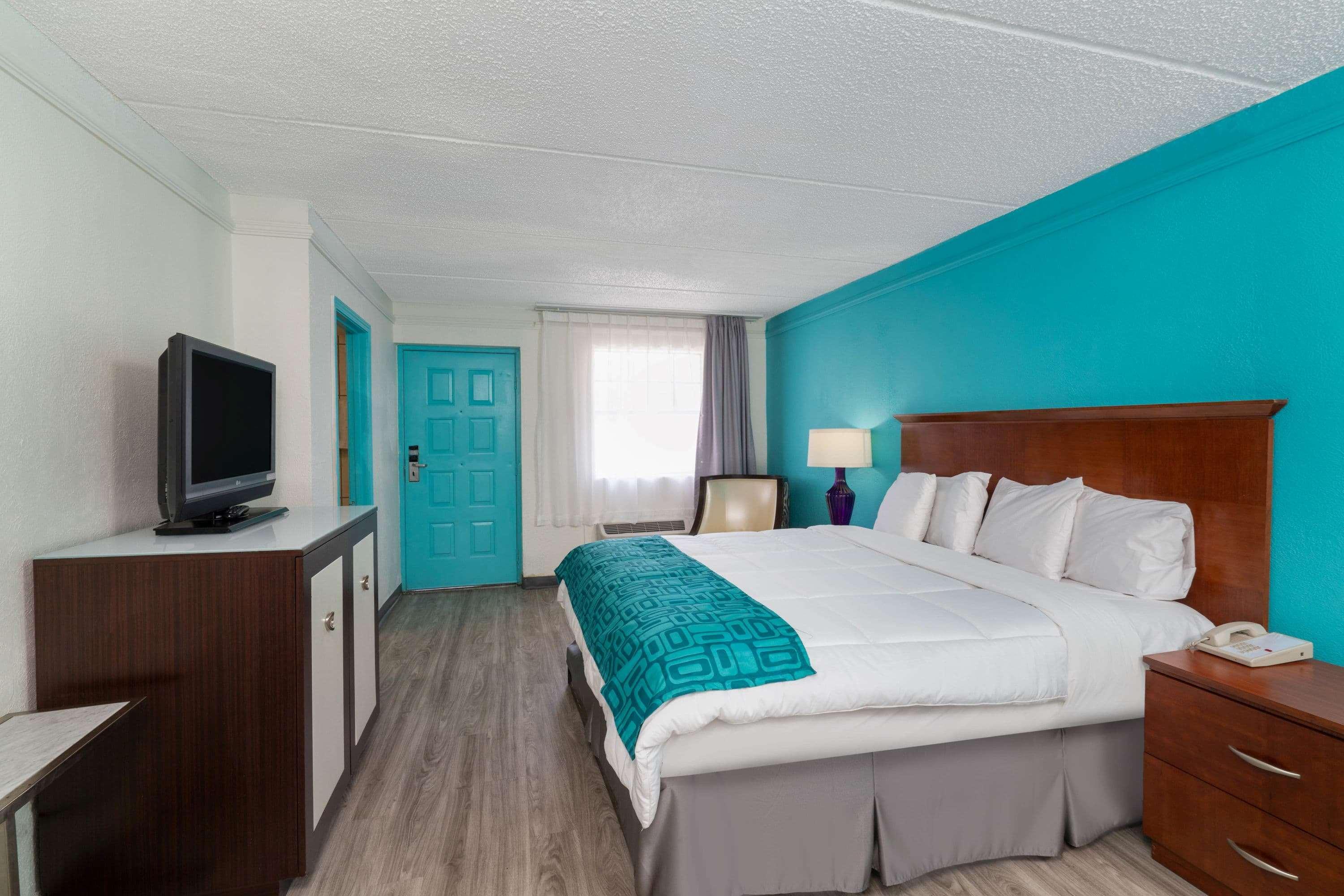 Howard Johnson By Wyndham Atlanta College Park Exterior photo