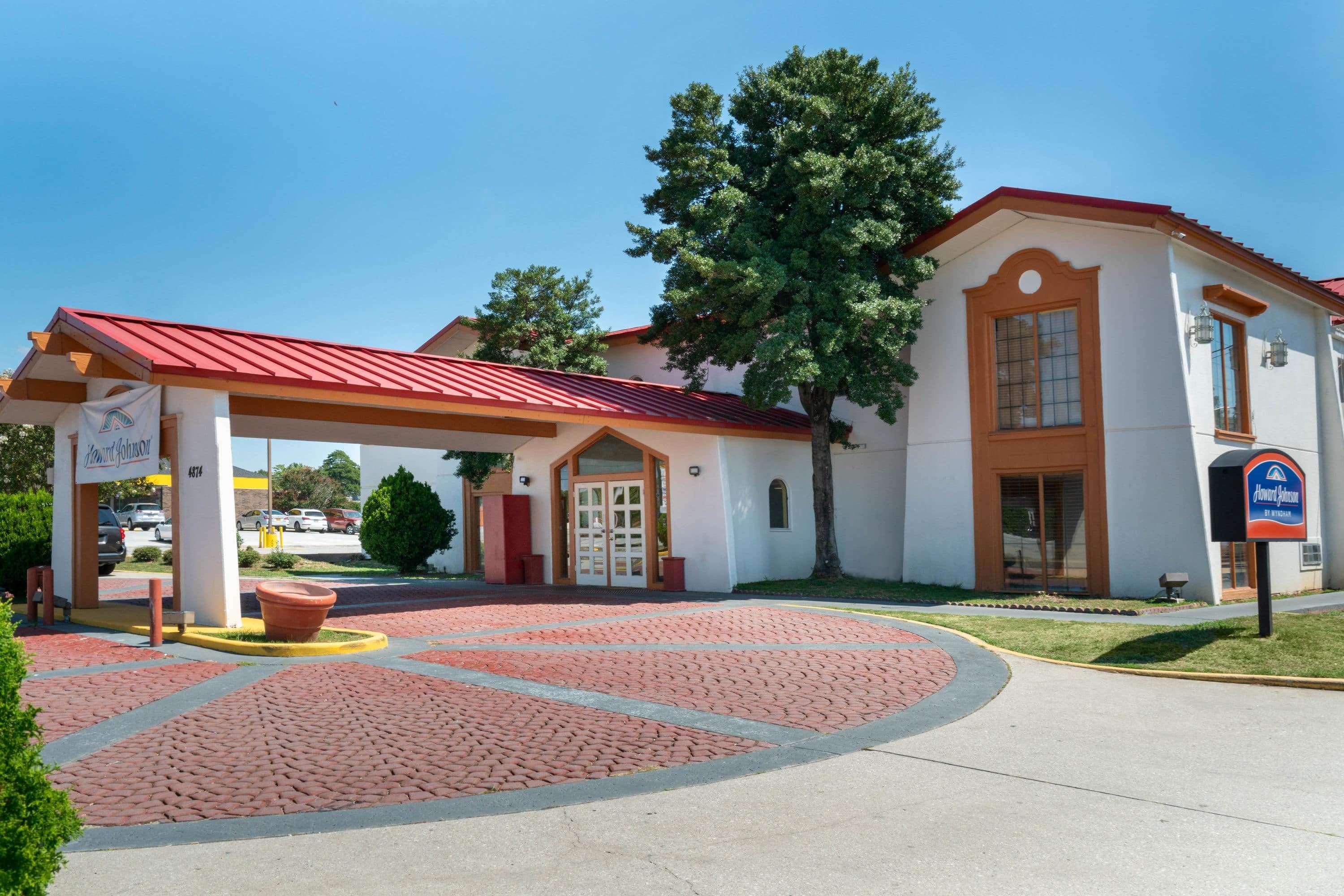 Howard Johnson By Wyndham Atlanta College Park Exterior photo