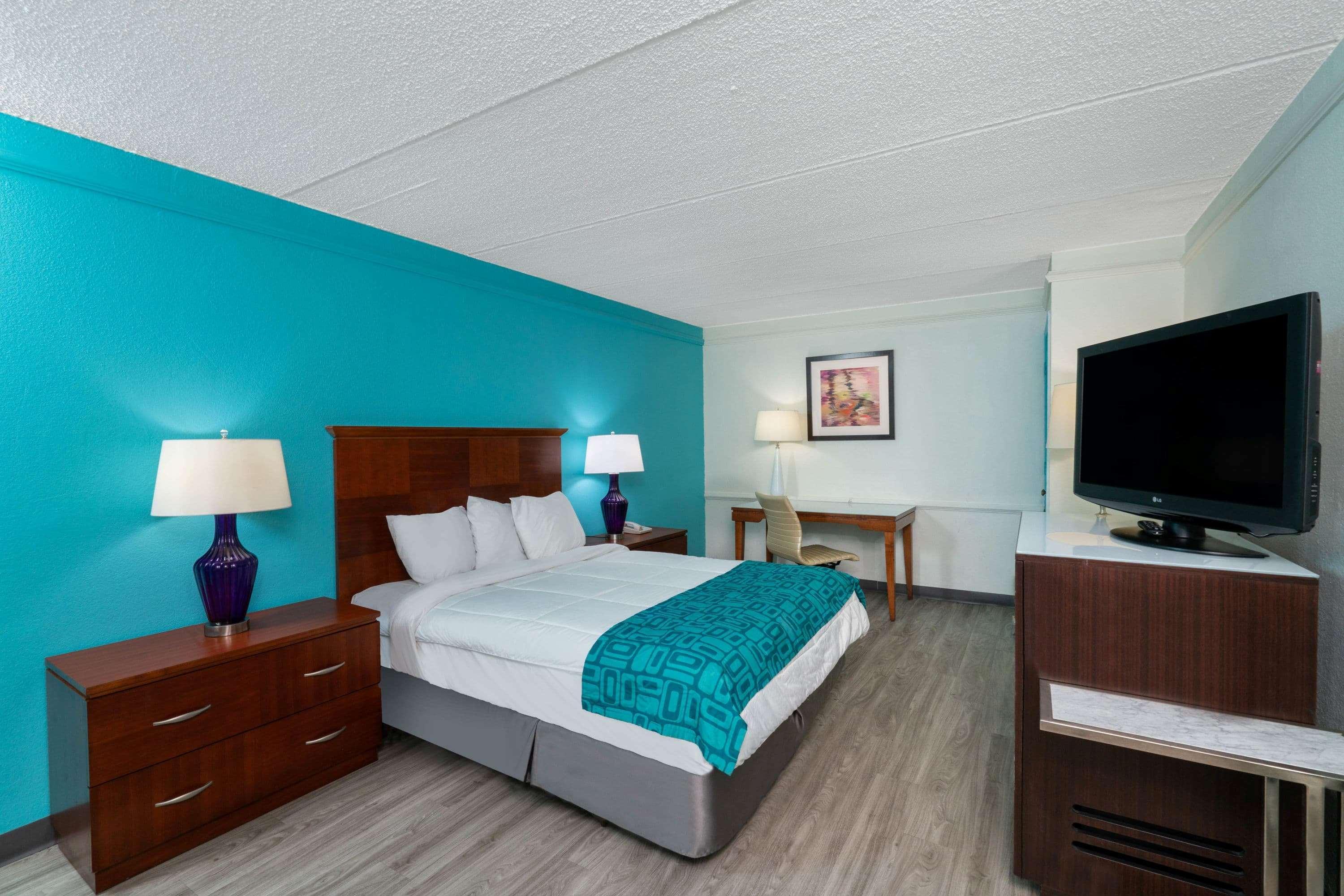 Howard Johnson By Wyndham Atlanta College Park Exterior photo